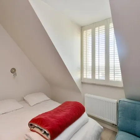 아파트 Duplex In With Sea Views 크노케-하이스트