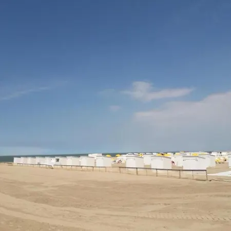 شقة Duplex In With Sea Views *