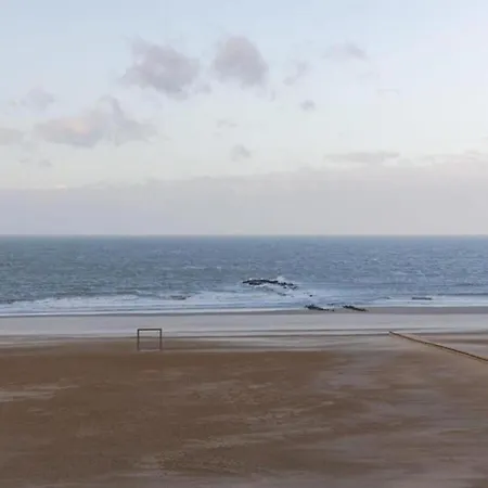 Duplex In With Sea Views 아파트 *